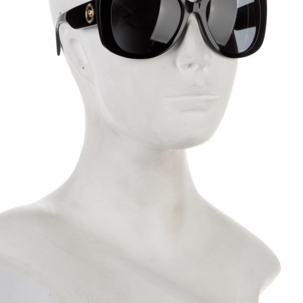 Versace sunglasses - Picture 2 of 5
